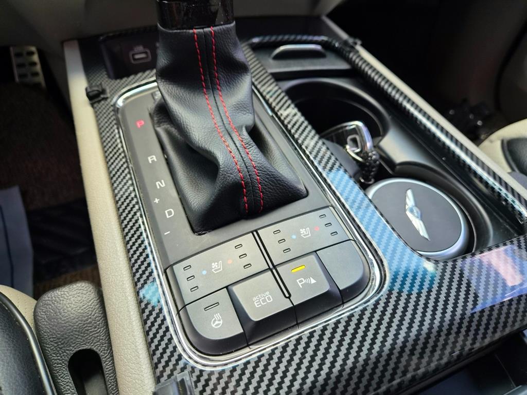 KIA Carnival - Vista 7