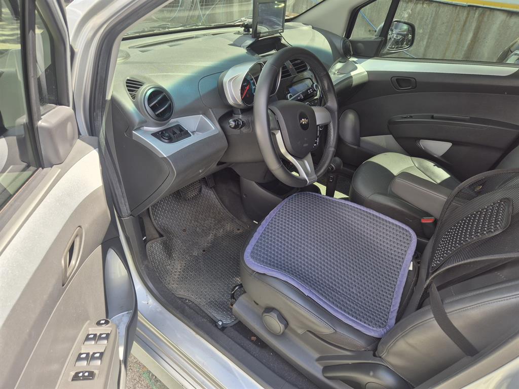 Chevrolet Spark 2014 Plateado - Importación desde Corea - HF Imports Iquique - Foto 13