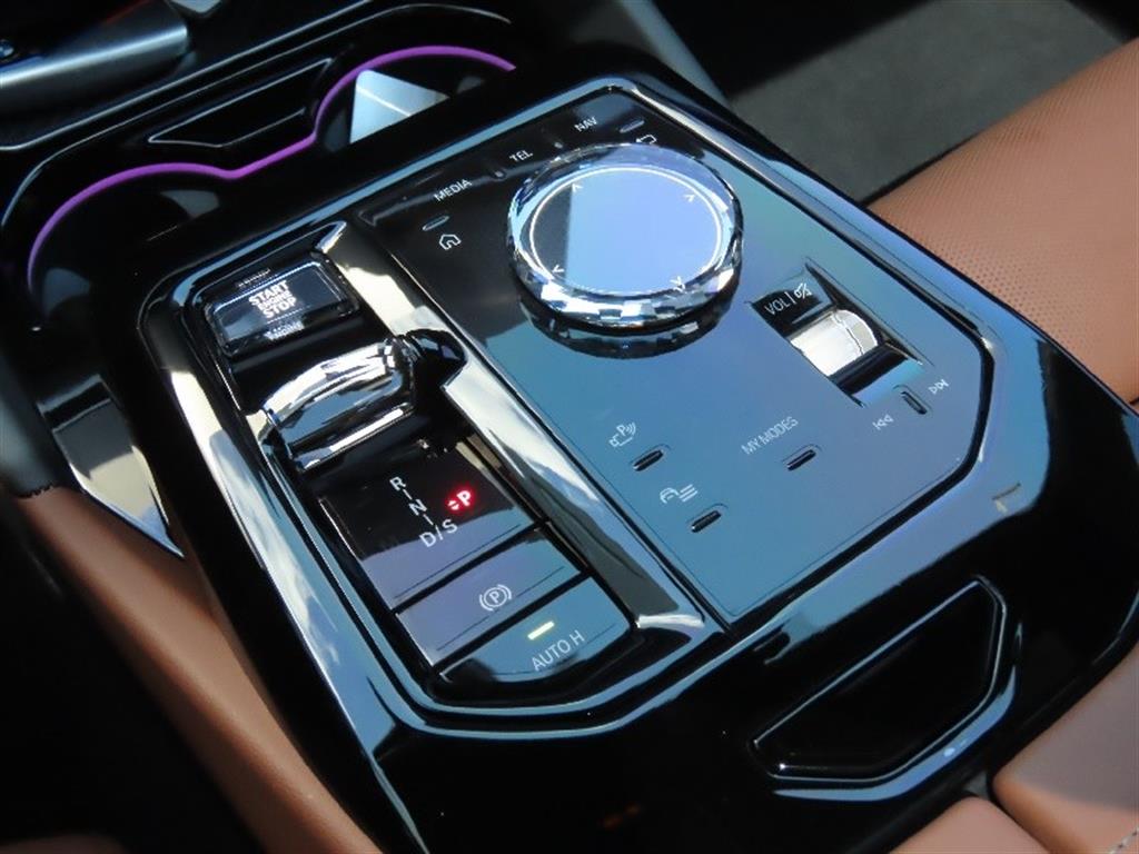 BMW 5 Series - Vista 11