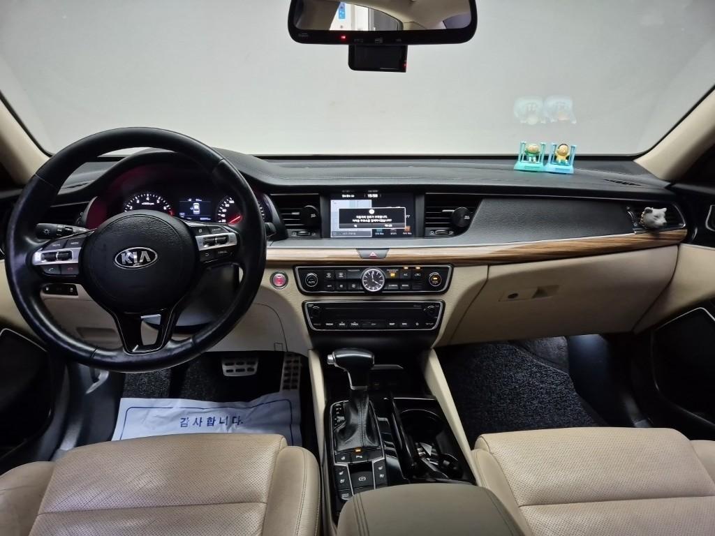 KIA K7 - Vista 7