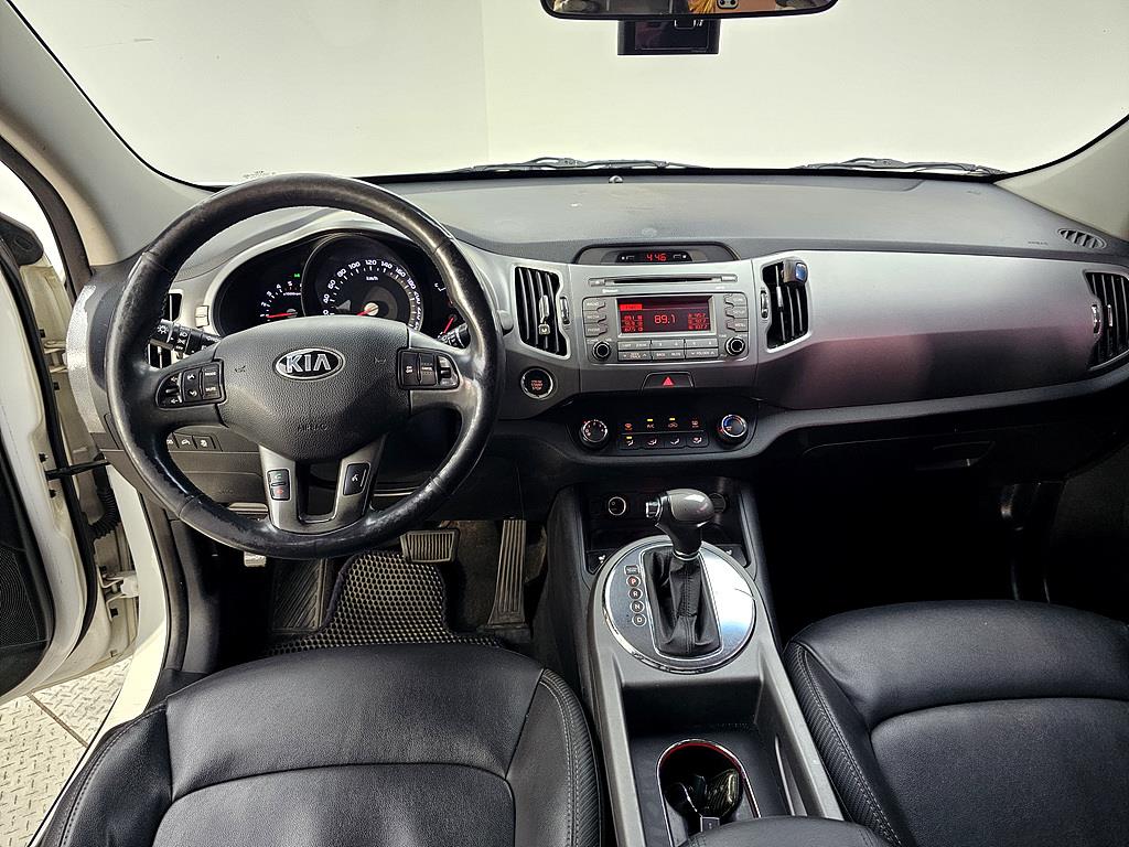 KIA Sportage - Vista 5