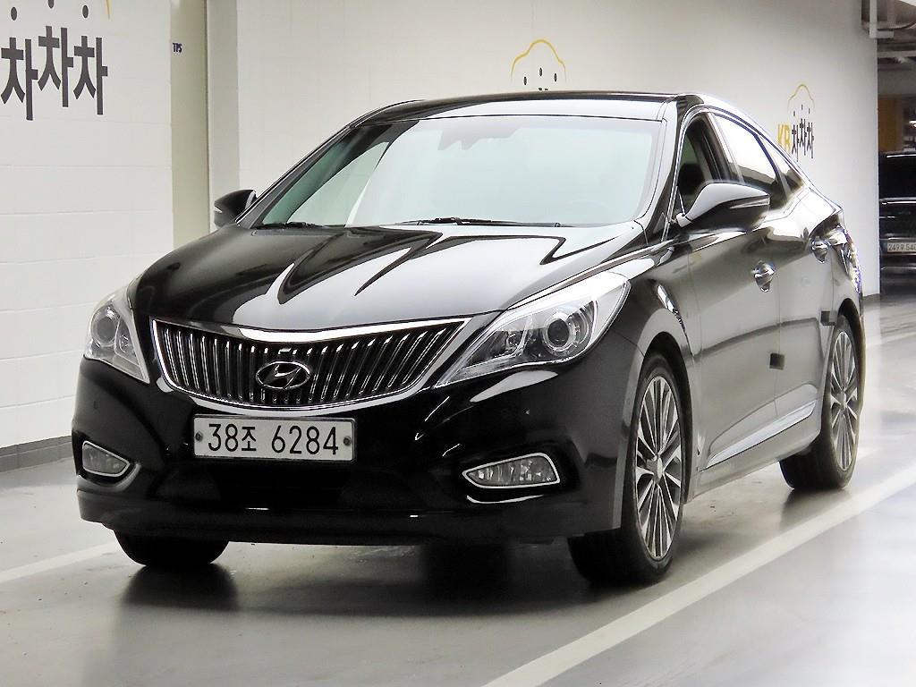 HYUNDAI Grandeur - Vista 2