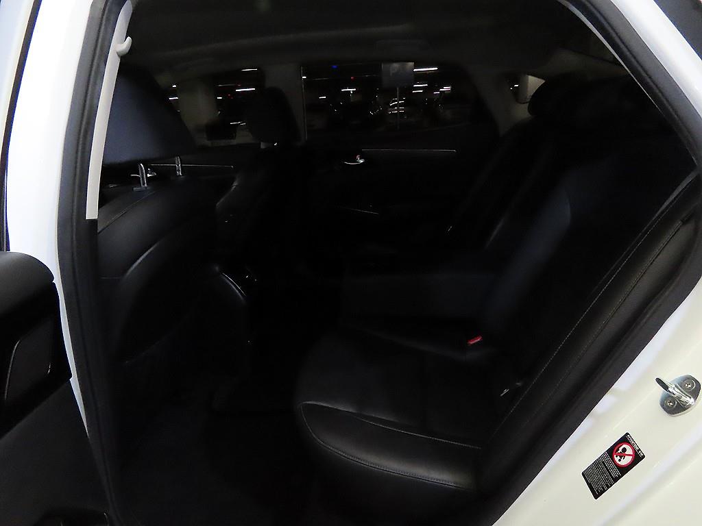 KIA K7 - Vista 7