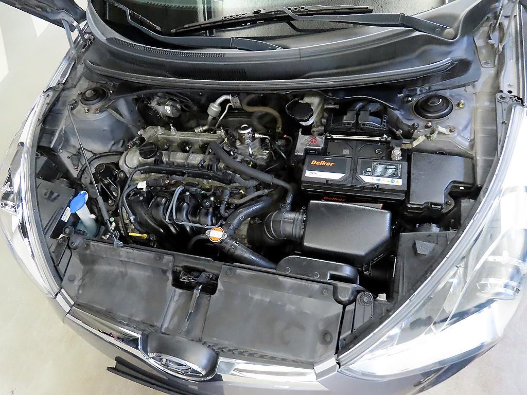 HYUNDAI Veloster 2012 Gris - Importación desde Corea - HF Imports Iquique - Foto 19