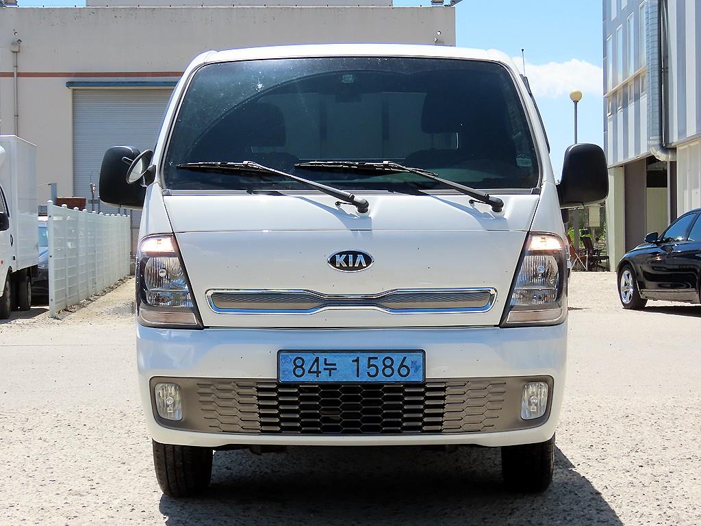 Small Truck Cargo (small) 2021 Blanco - Importación desde Corea - HF Imports Iquique - Foto 1