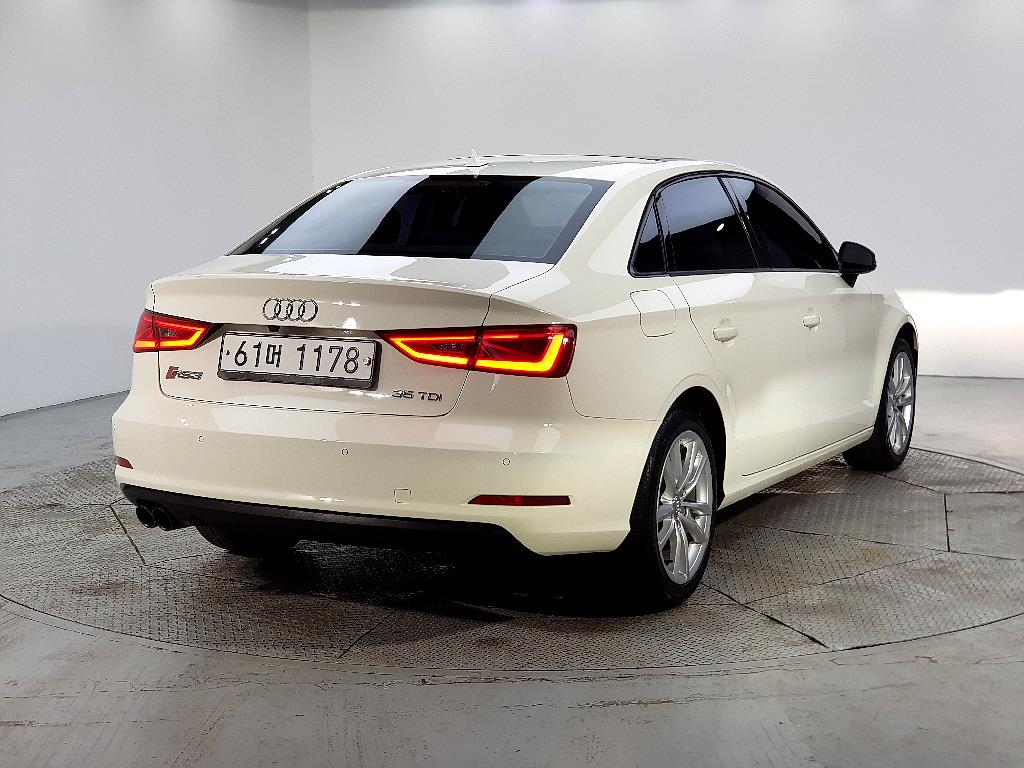 Audi A3 - Vista 4