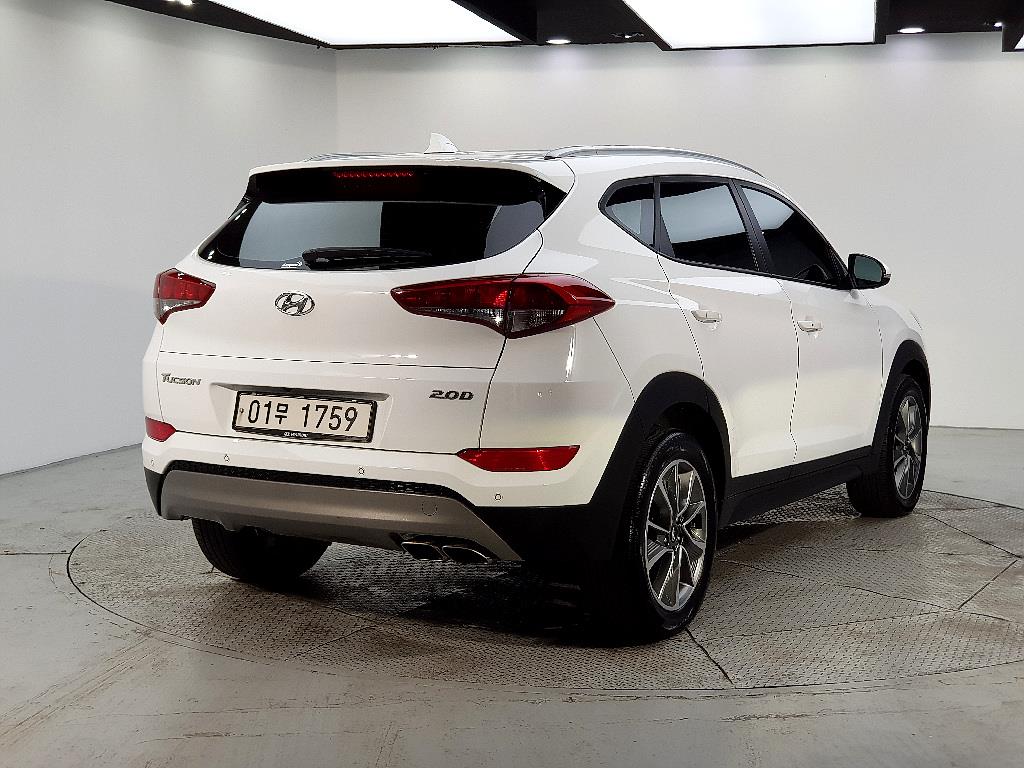 HYUNDAI Tucson - Vista 4