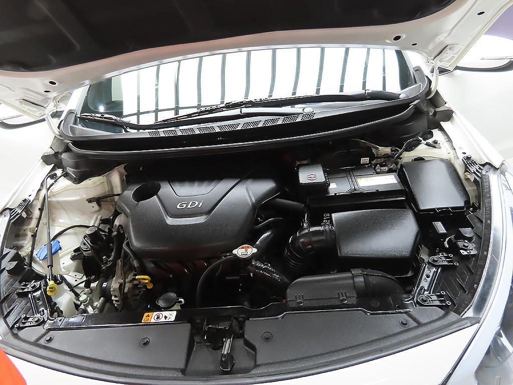 KIA K3 2014 Blanco - Importación desde Corea - HF Imports Iquique - Foto 8