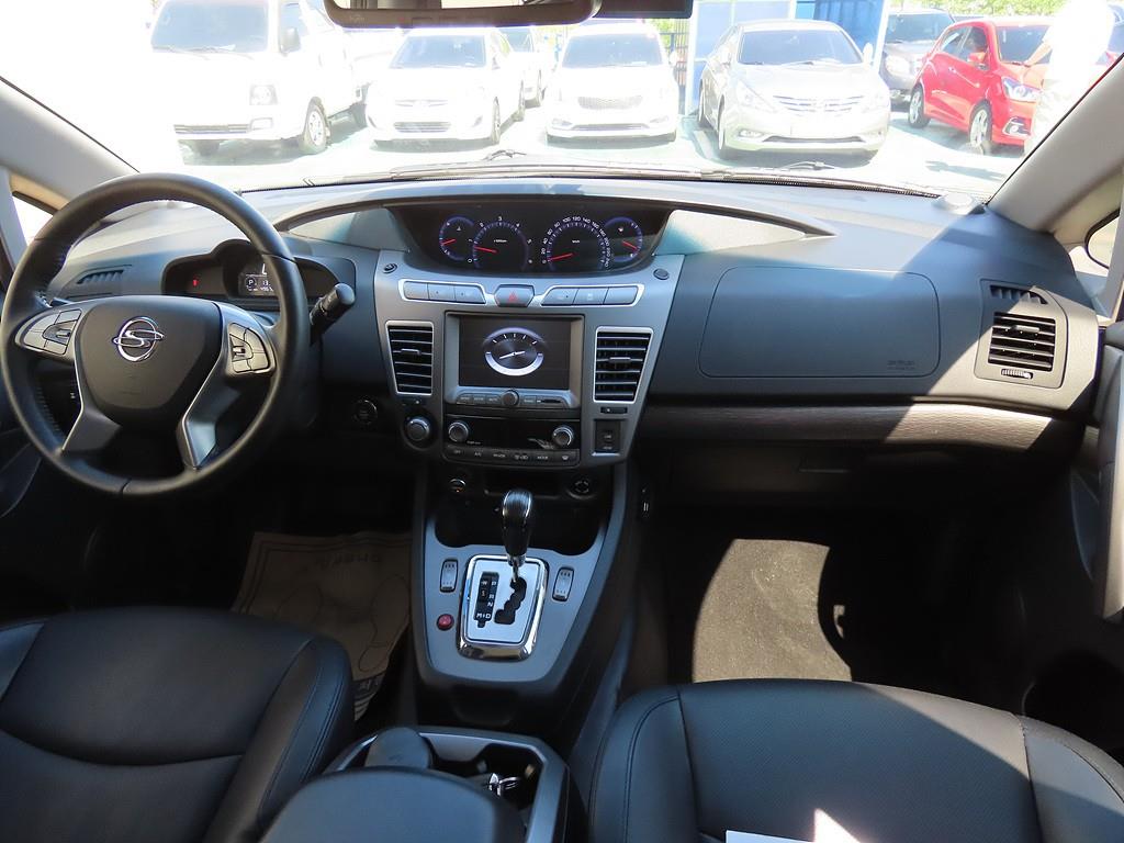 Ssangyong Korando - Vista 5