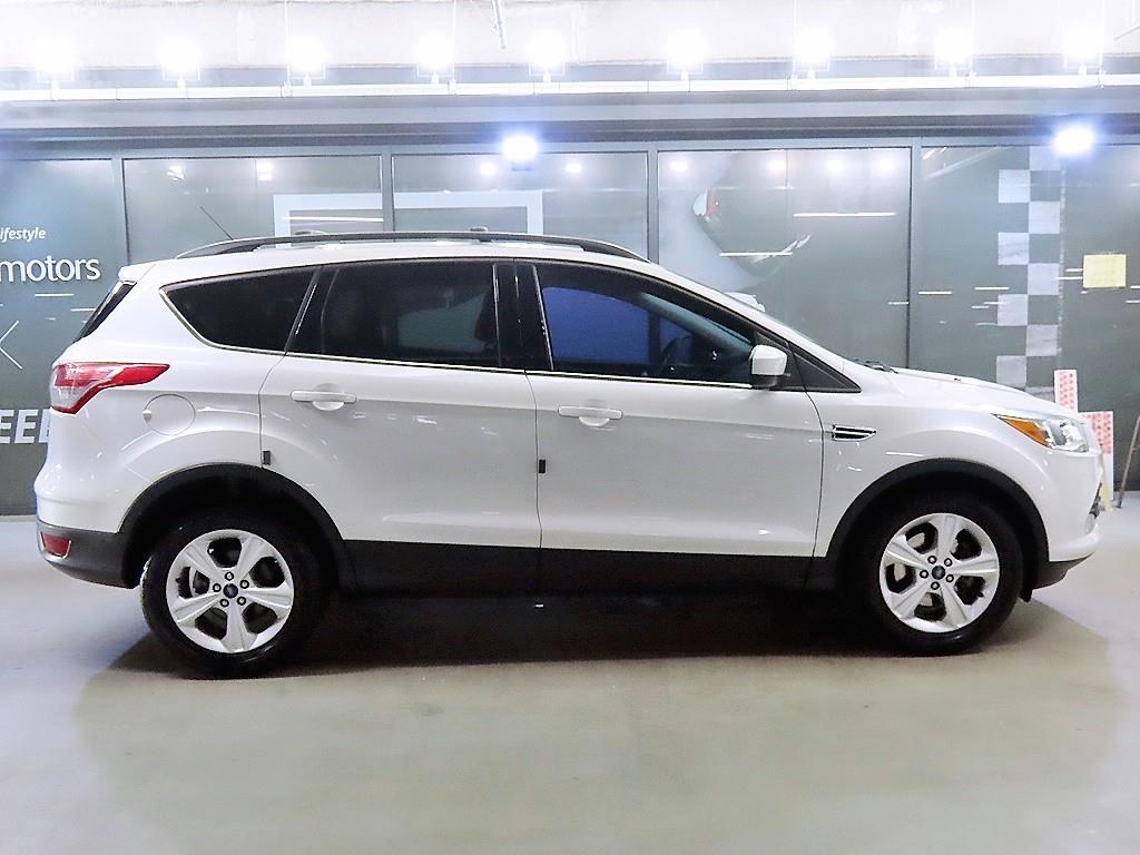 Ford Escape - Vista 3