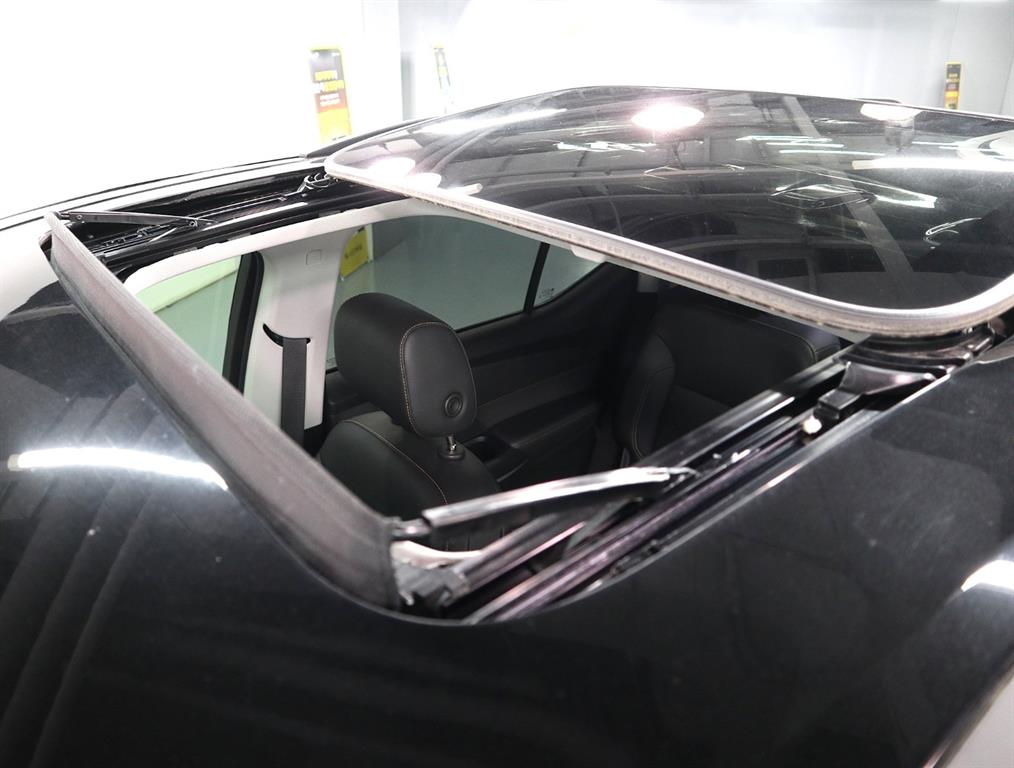 Chevrolet Travers 2021 Negro - Importación desde Corea - HF Imports Iquique - Foto 16