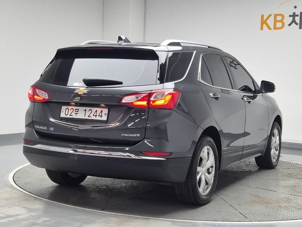 Chevrolet Equinox - Vista 3