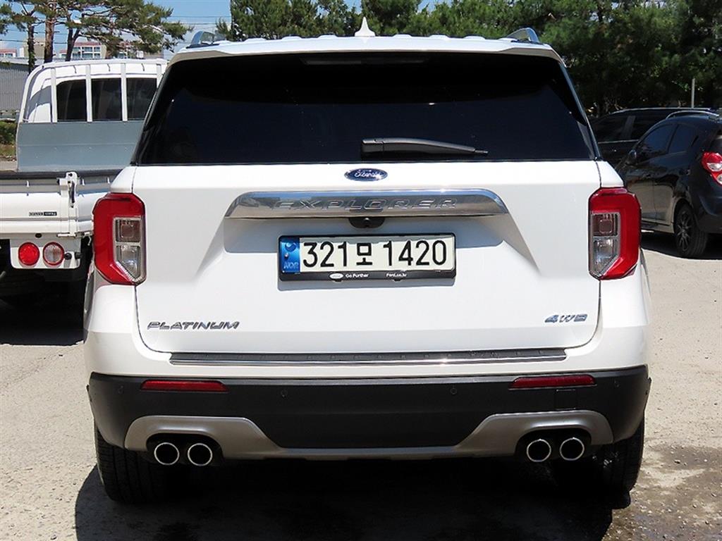 Ford Explorer - Vista 4