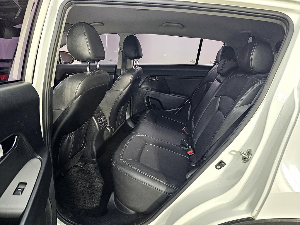 KIA Sportage - Vista 9
