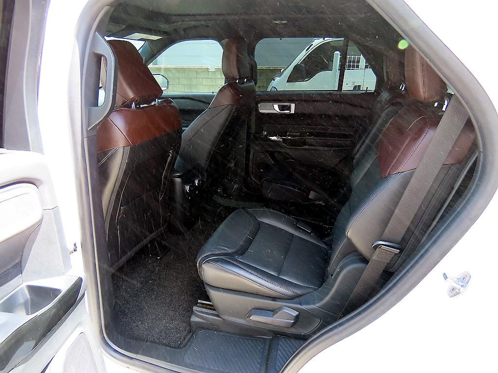 Ford Explorer - Vista 6