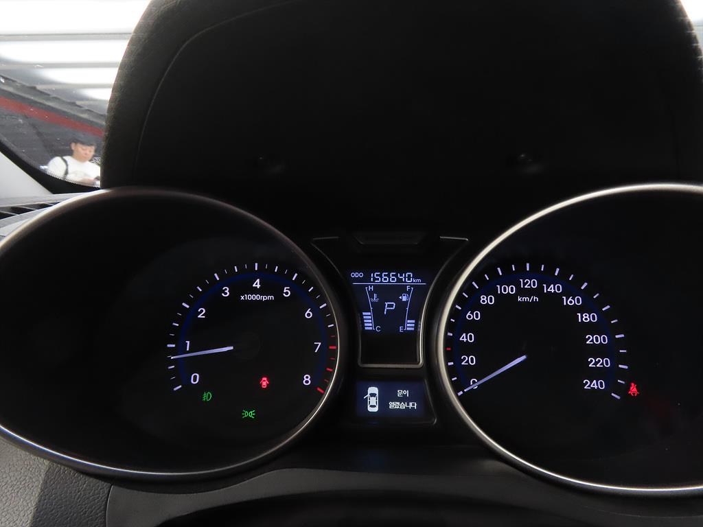HYUNDAI Veloster - Vista 9