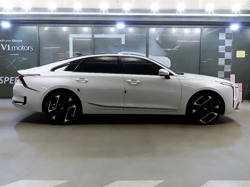 KIA K8 - Vista 3