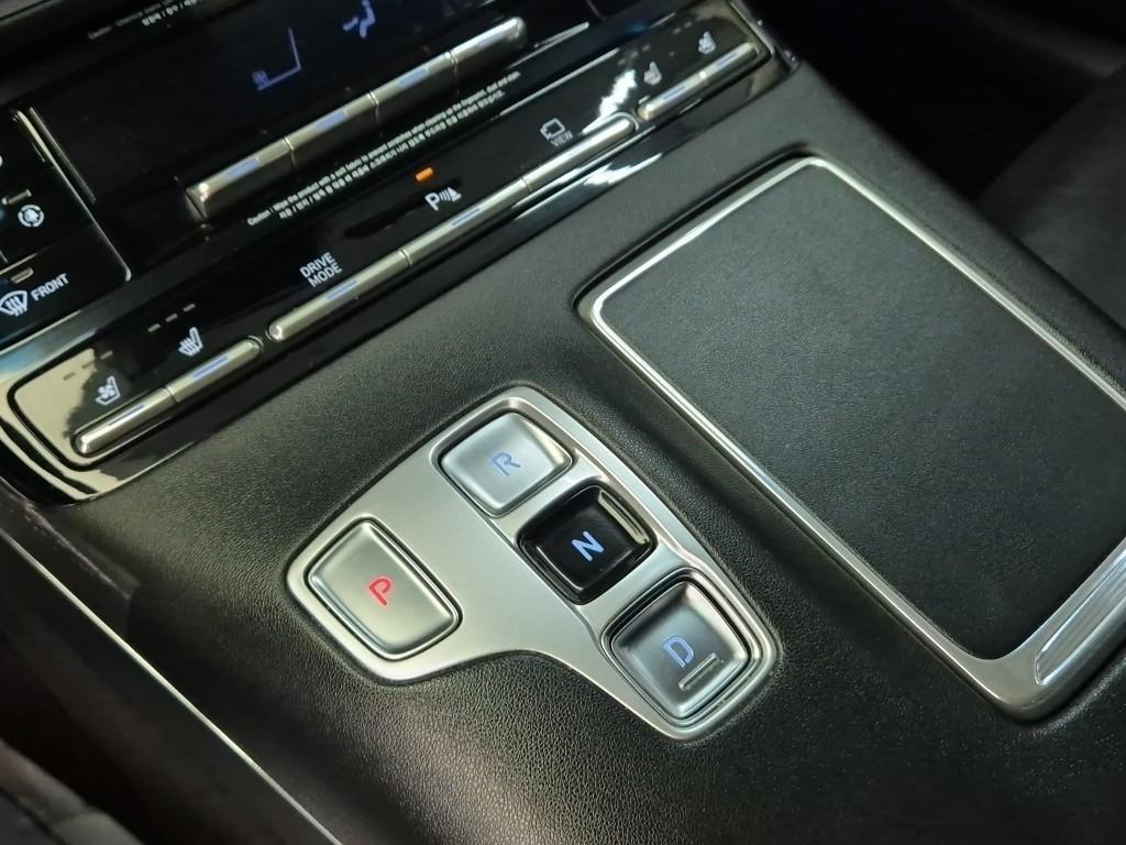 HYUNDAI Grandeur - Vista 8