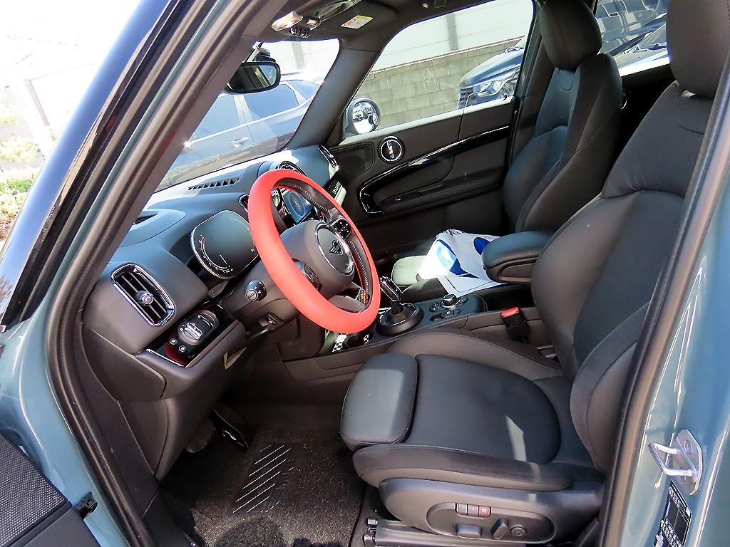 Mini Countryman - Vista 5