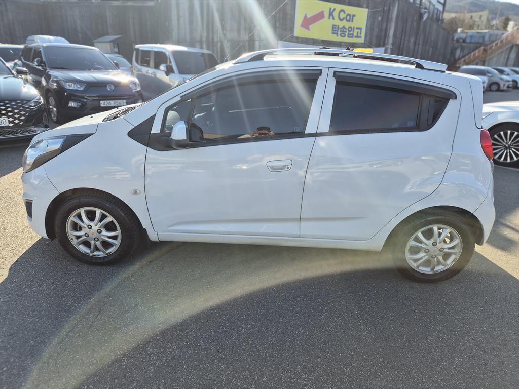Chevrolet Spark - Vista 8