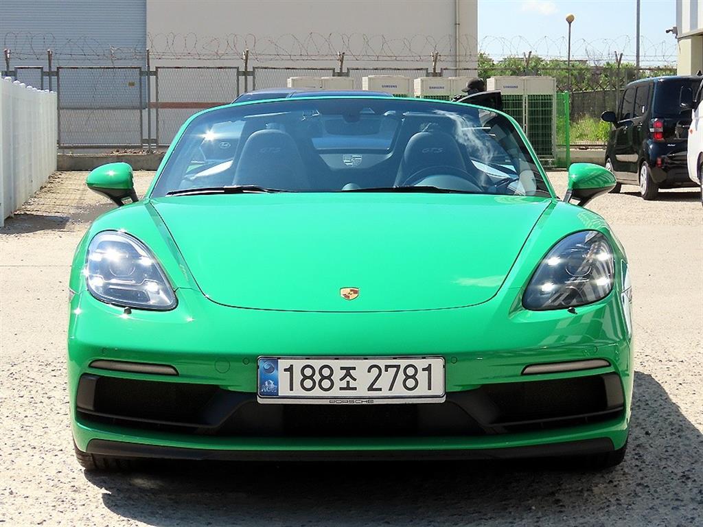 Porsche 718 - Vista 5