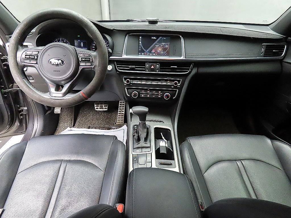KIA K5 - Vista 7