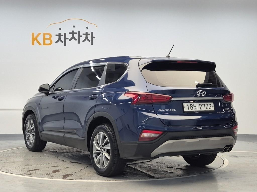 HYUNDAI Santa Fe - Vista 2