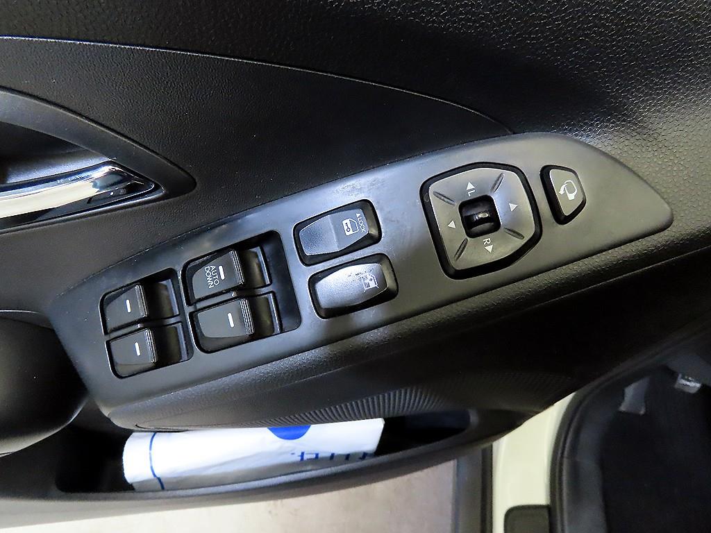 HYUNDAI Tucson 2013 Blanco - Importación desde Corea - HF Imports Iquique - Foto 13