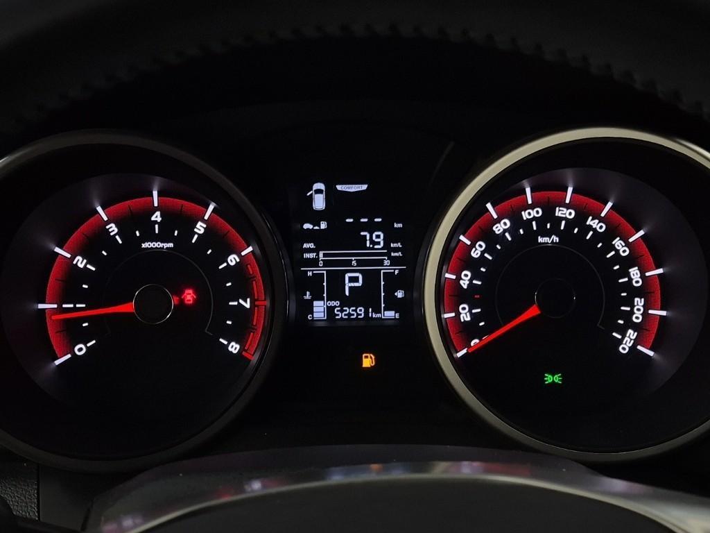 Ssangyong Tivoli - Vista 6