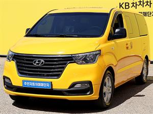 HYUNDAI Starex - Vista 4