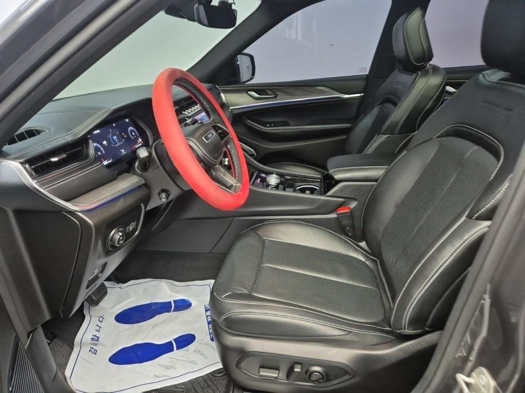 Jeep Cherokee - Vista 11
