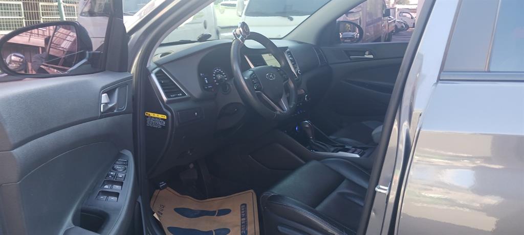HYUNDAI Tucson - Vista 6
