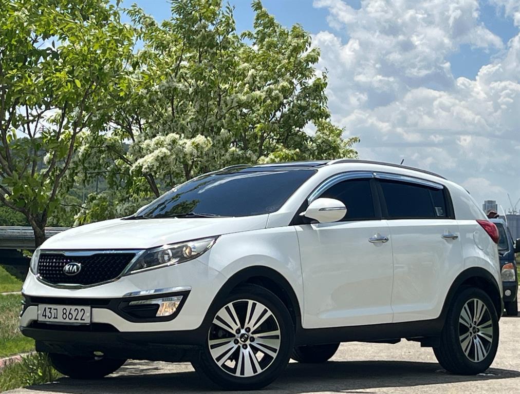 KIA Sportage 2014 Blanco - Importación desde Corea - HF Imports Iquique - Foto 1