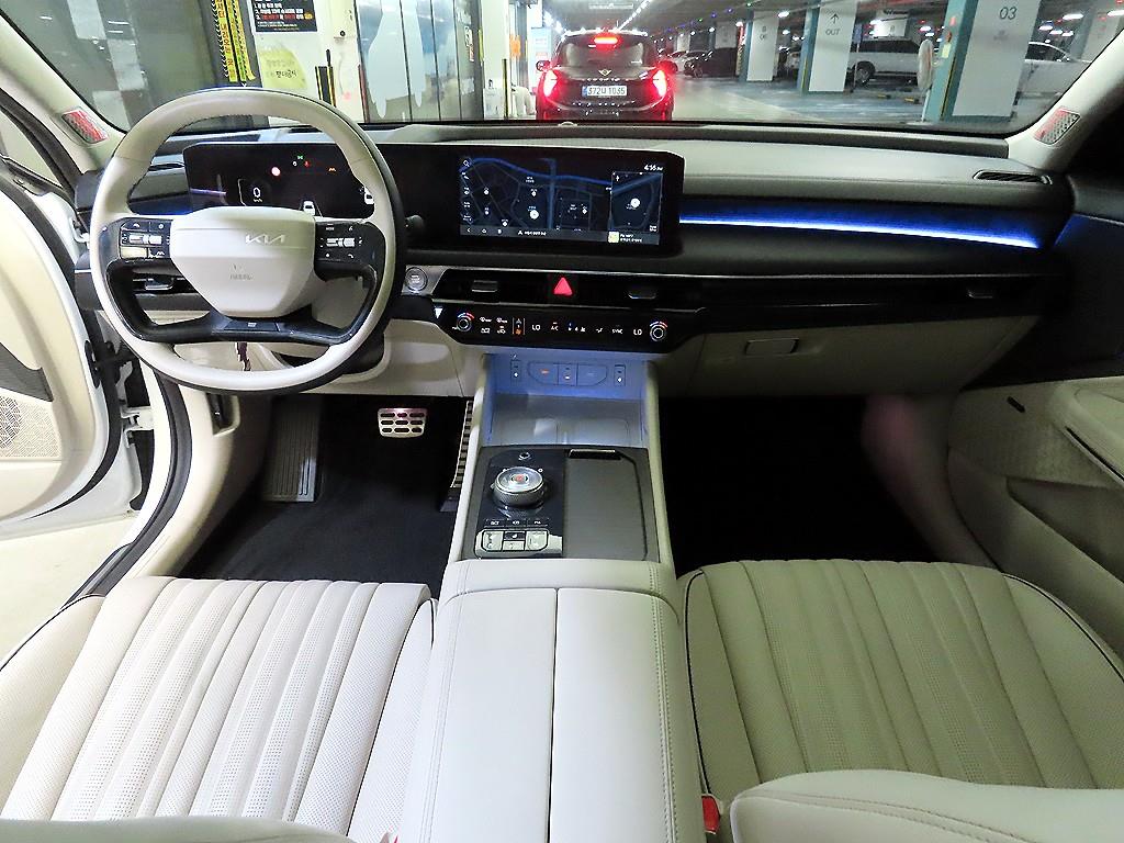KIA K8 - Vista 10