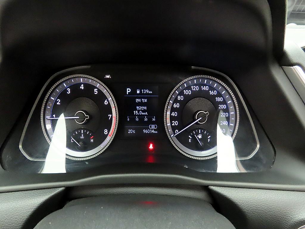 HYUNDAI Sonata - Vista 6