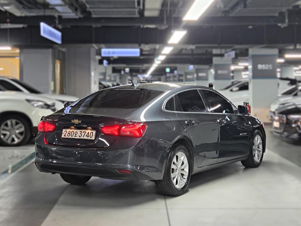 Chevrolet Malibu - Vista 2