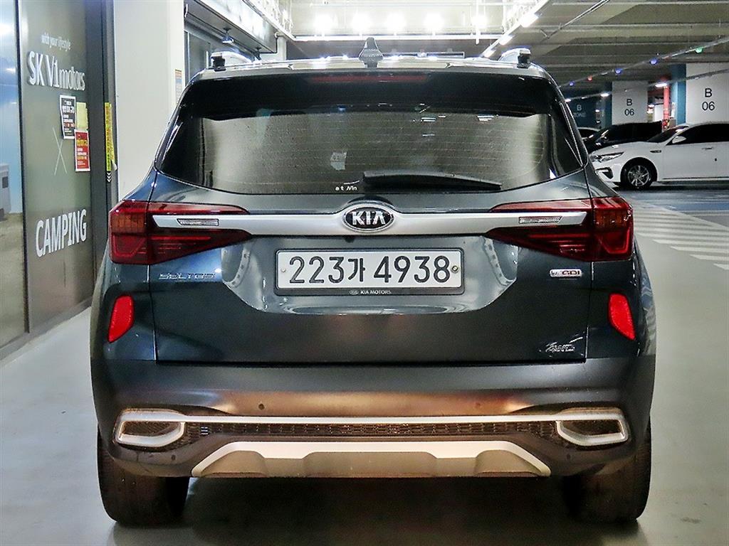 KIA Seltos - Vista 5