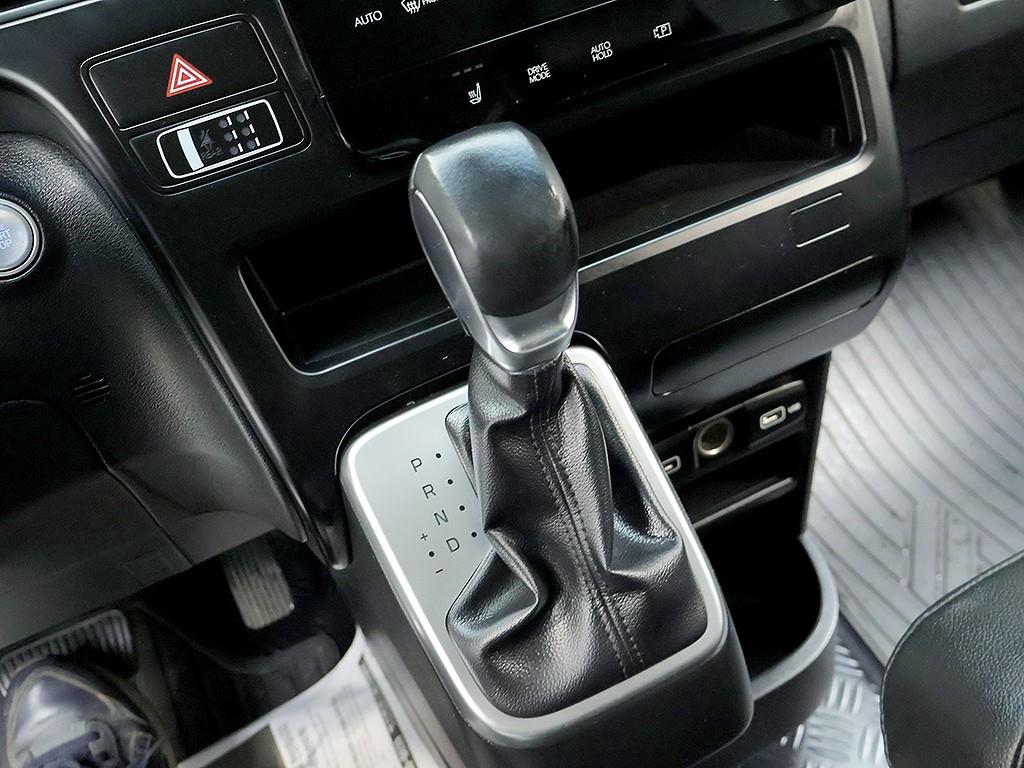 HYUNDAI Staria 2022 Blanco - Importación desde Corea - HF Imports Iquique - Foto 10