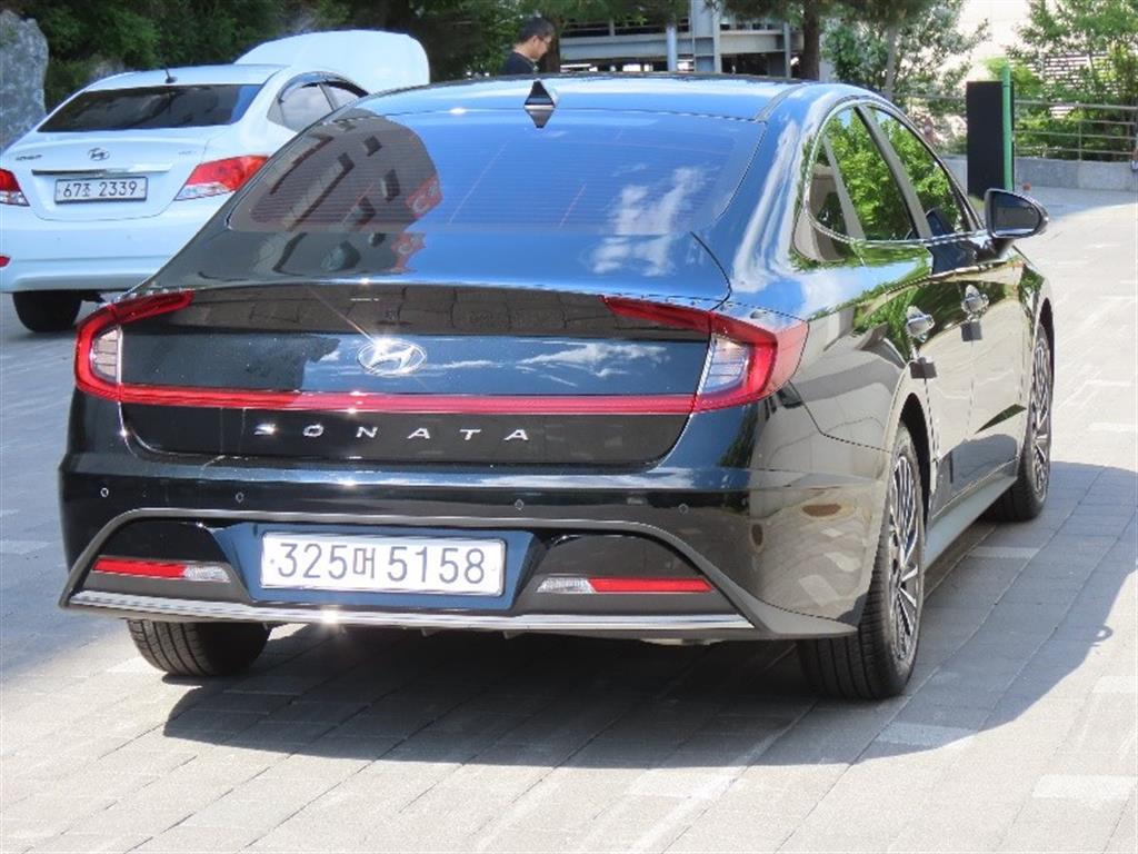 HYUNDAI Sonata - Vista 5