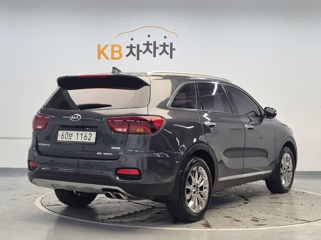 KIA Sorento - Vista 3