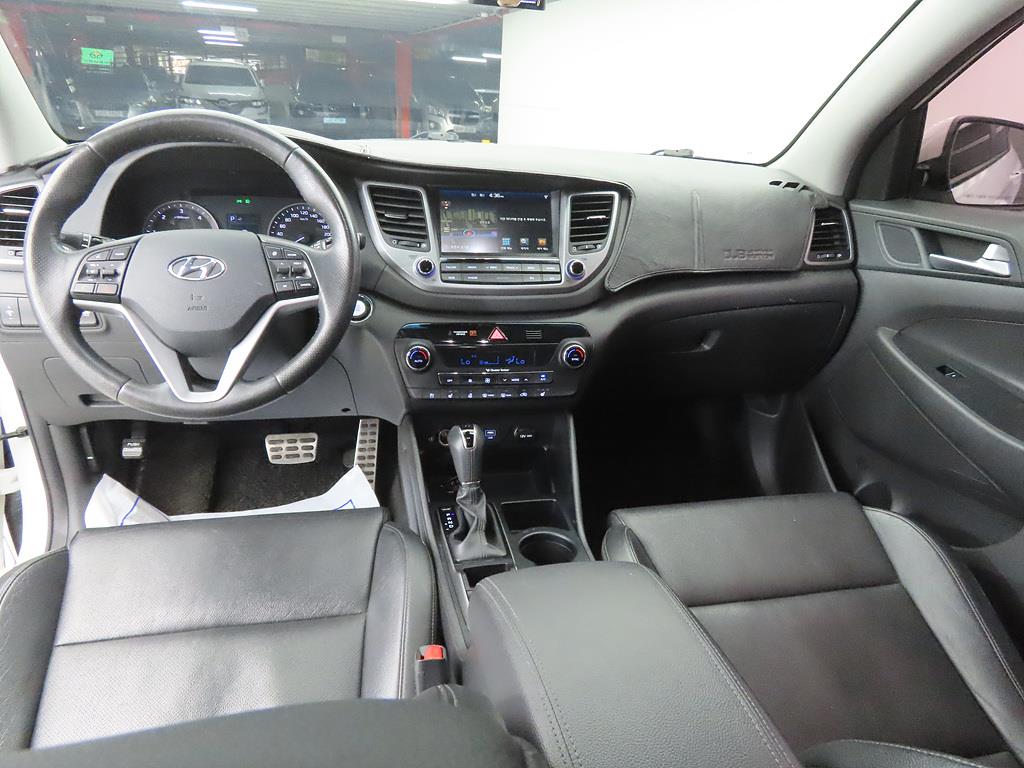 HYUNDAI Tucson - Vista 7