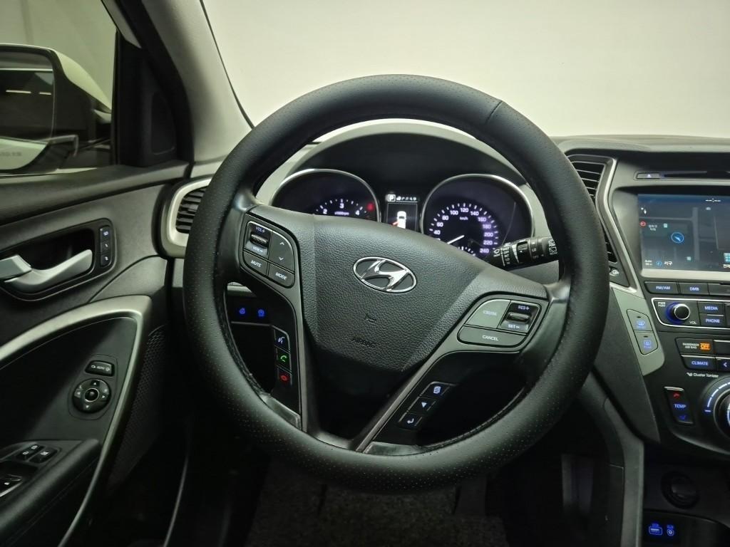 HYUNDAI Santa Fe - Vista 9