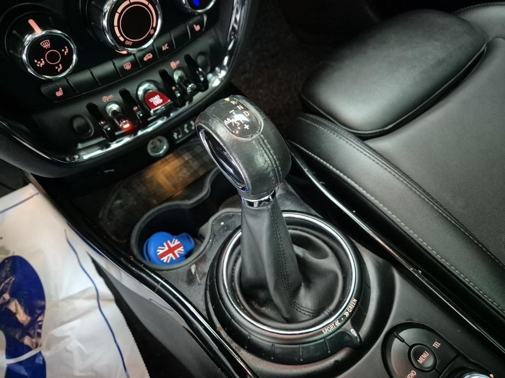 Mini Clubman - Vista 8