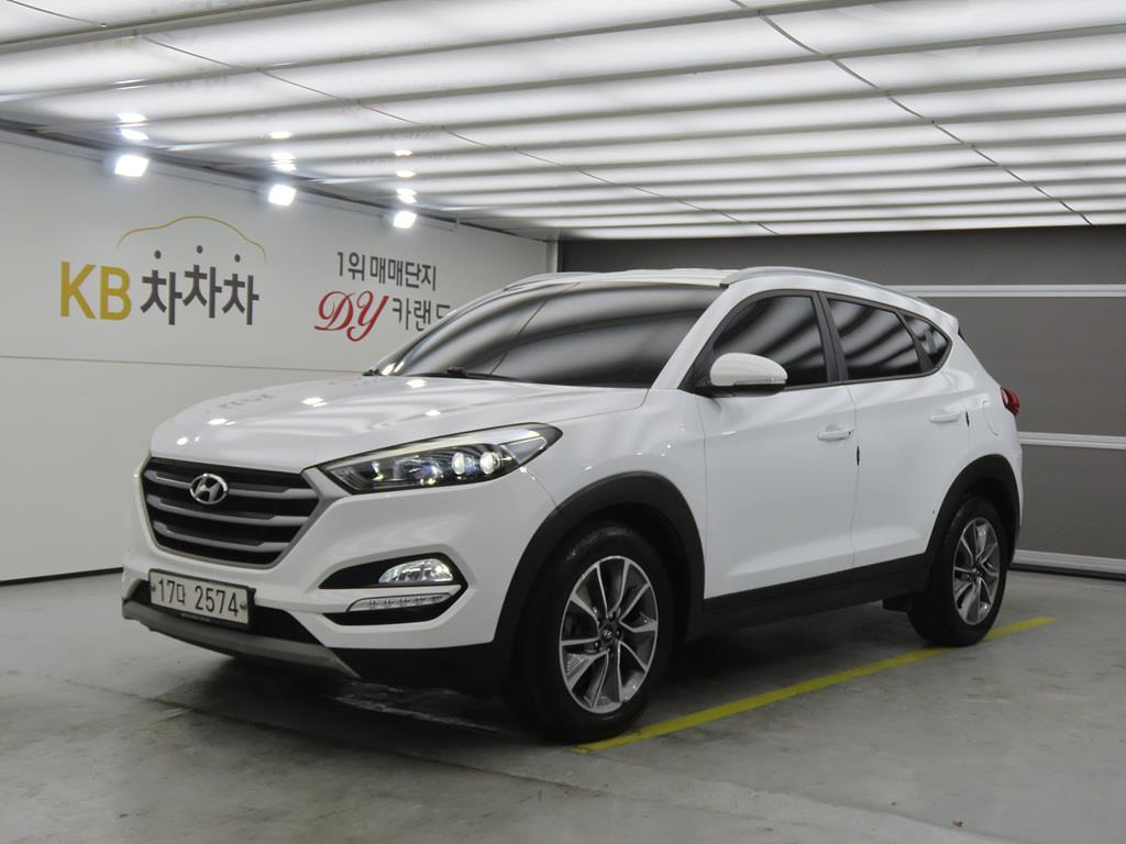 HYUNDAI Tucson 2018 Blanco - Importación desde Corea - HF Imports Iquique - Foto 1
