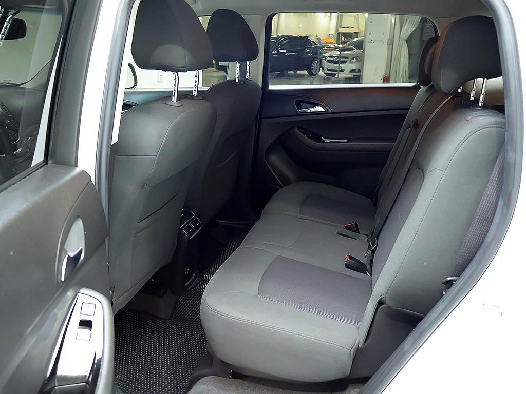 Chevrolet Orlando 2014 Blanco - Importación desde Corea - HF Imports Iquique - Foto 12