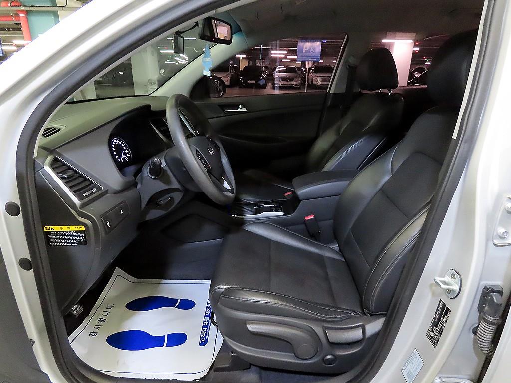 HYUNDAI Tucson - Vista 6