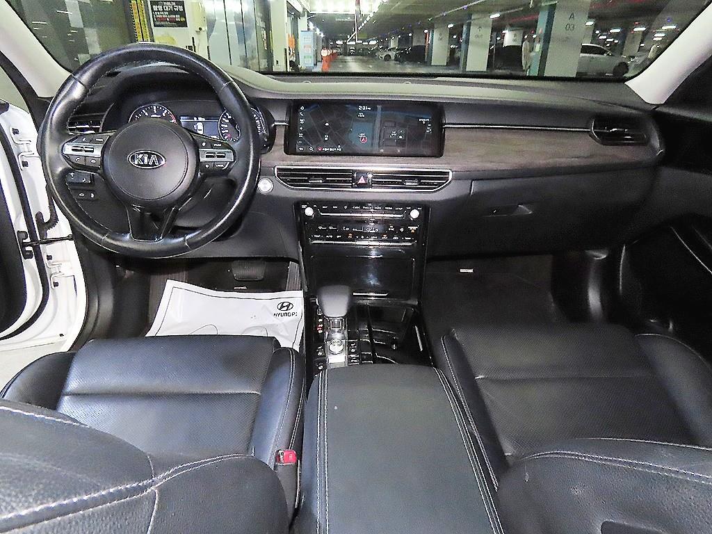 KIA K7 - Vista 10