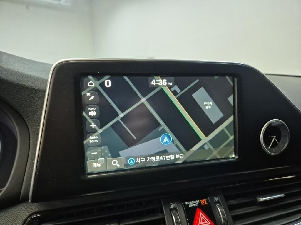 HYUNDAI Grandeur - Vista 12
