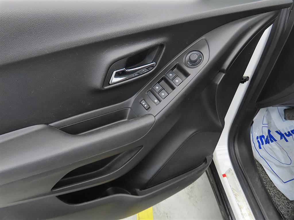Chevrolet Trax 2018 Blanco - Importación desde Corea - HF Imports Iquique - Foto 13
