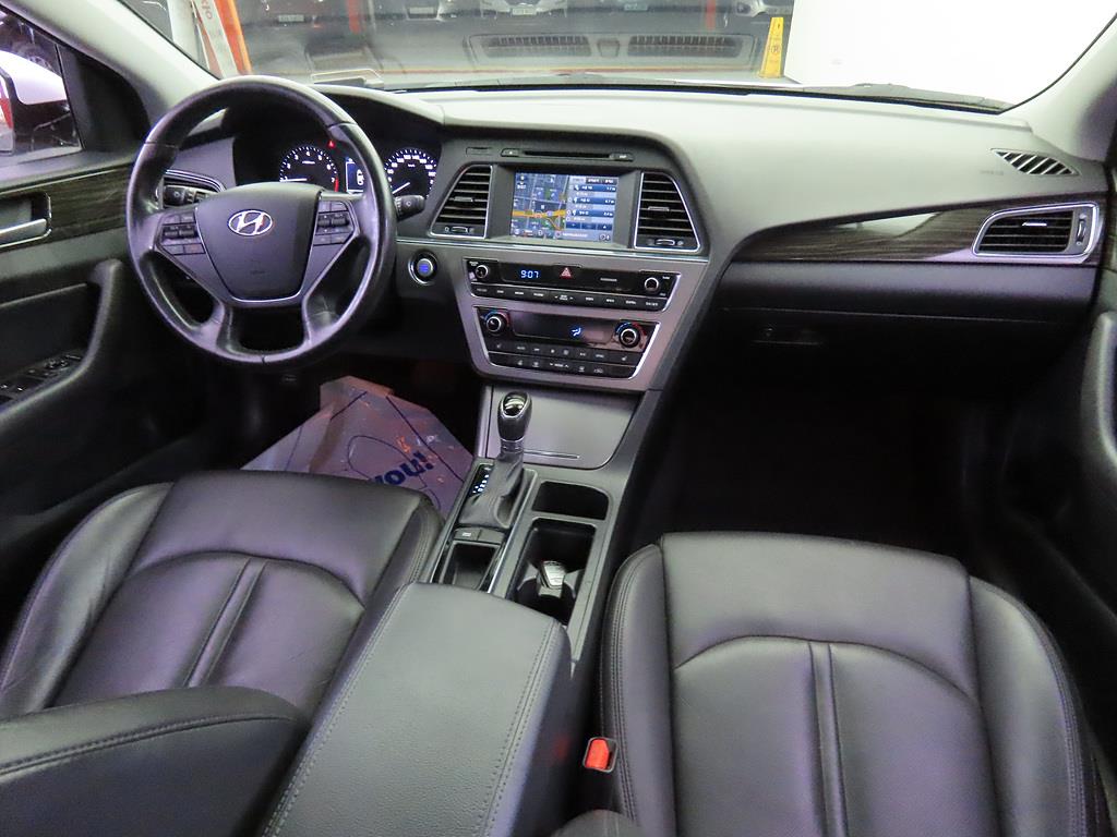HYUNDAI Sonata - Vista 5